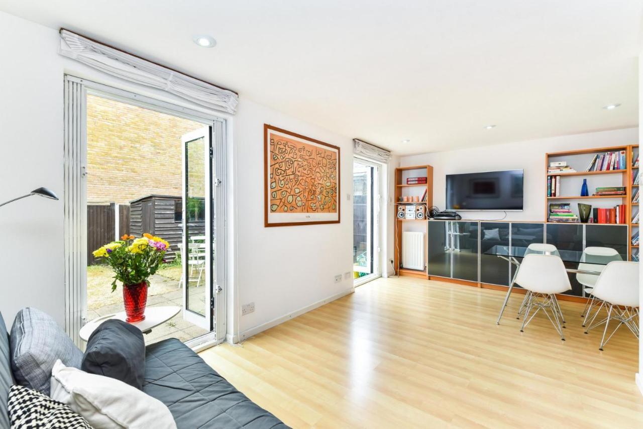 Modern 4 Bedroom Terraced House By The Thames Apartamento